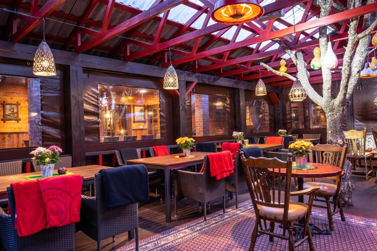 Hansa Hotel Тарту Екстериор снимка